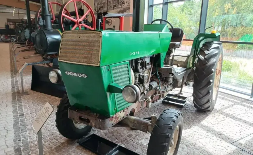 Ursus C-375 - dwie wersje jednego ciągnika i ich praktyczne różnice