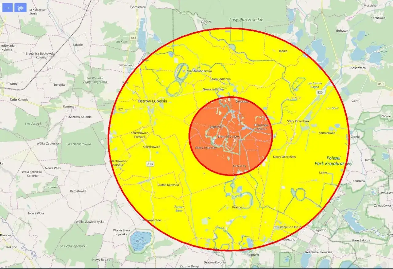 Mapa z zaznaczonymi strefami wok&oacute;ł Ostrowa Lubelskiego, wskazującymi na ogniska ptasiej grypy.